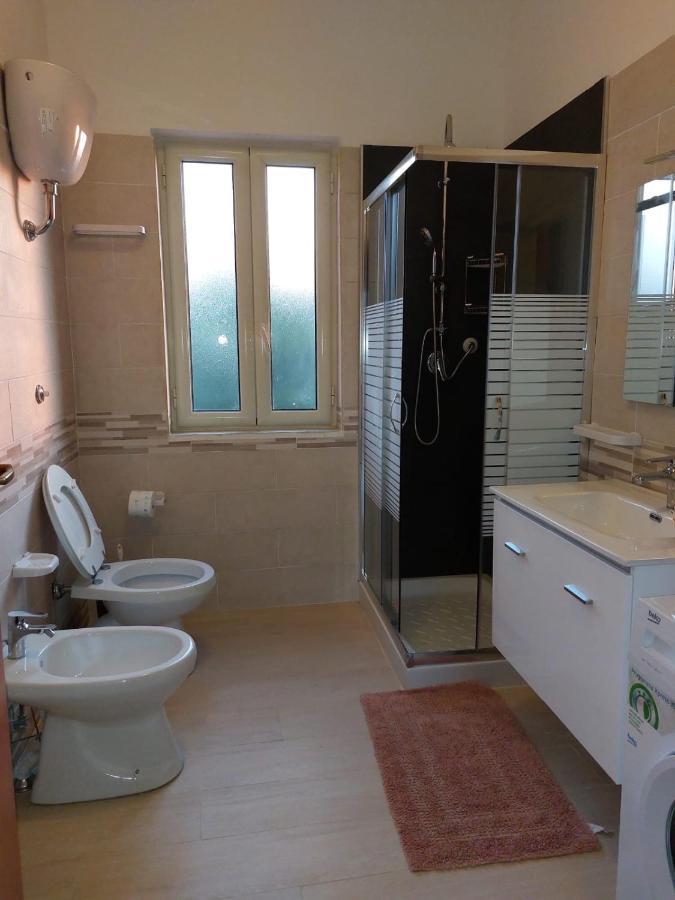 Esther Guest House Castel Volturno Dış mekan fotoğraf